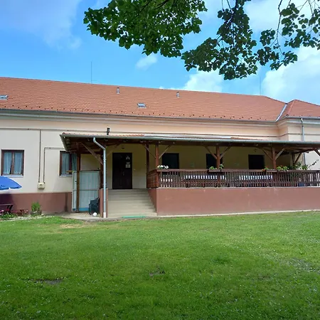 Mandala Vendeghaz Es Energiapark Guest house